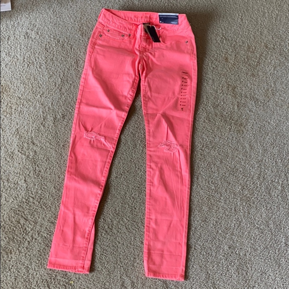 Hot pink American eagle skinny jeans size 0